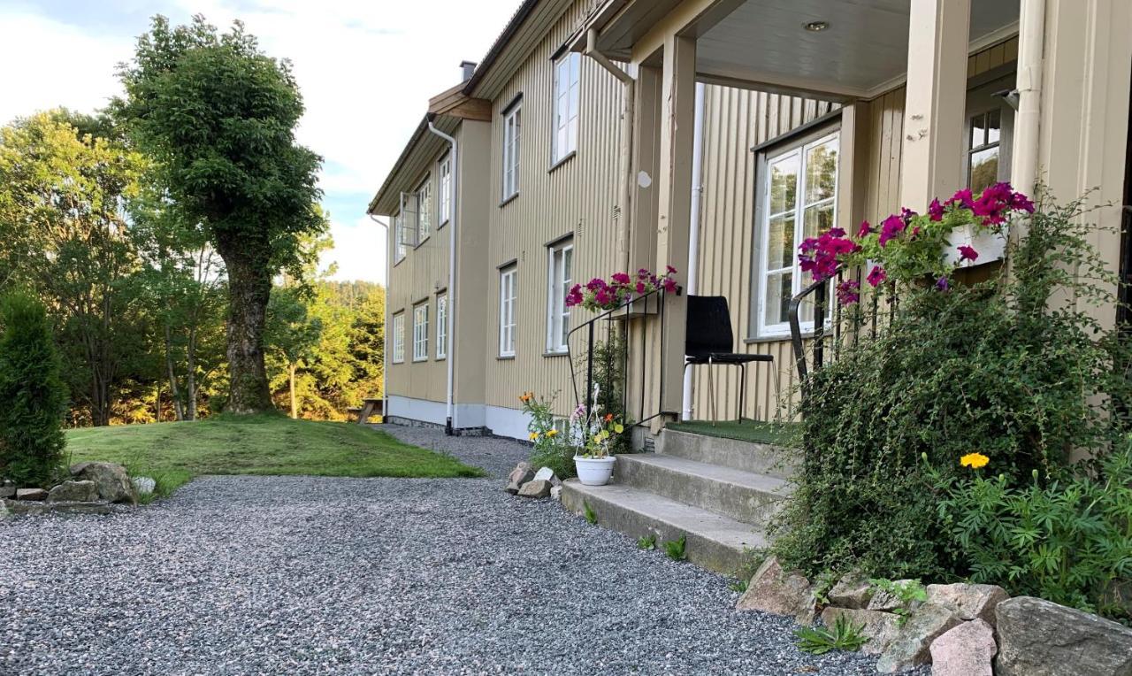 Holt Pensjonat Tvedestrand Exteriör bild